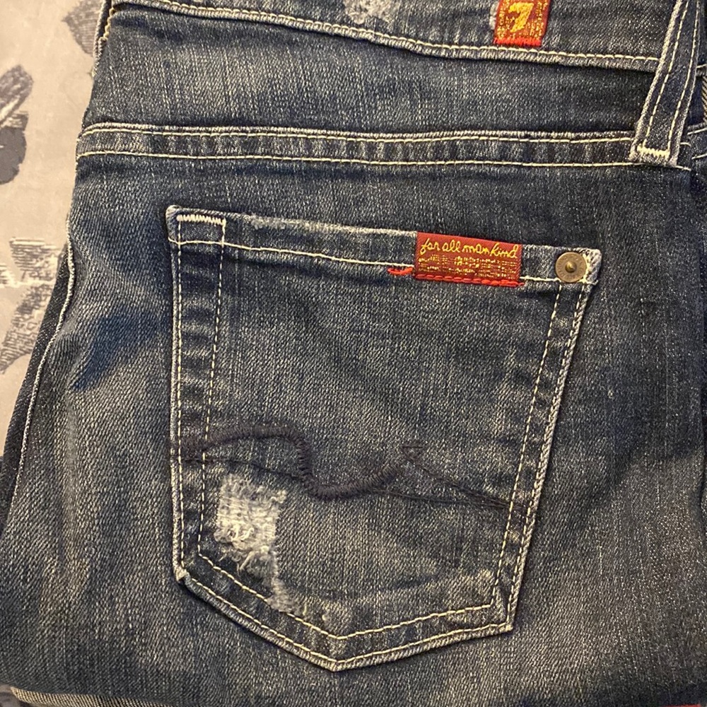Long shorts 7 for all mankind